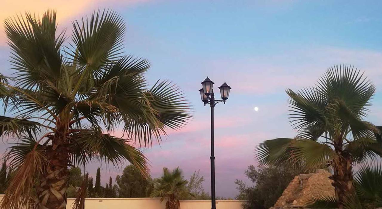 Villa Capricho De Luna Caparacena 외부 사진